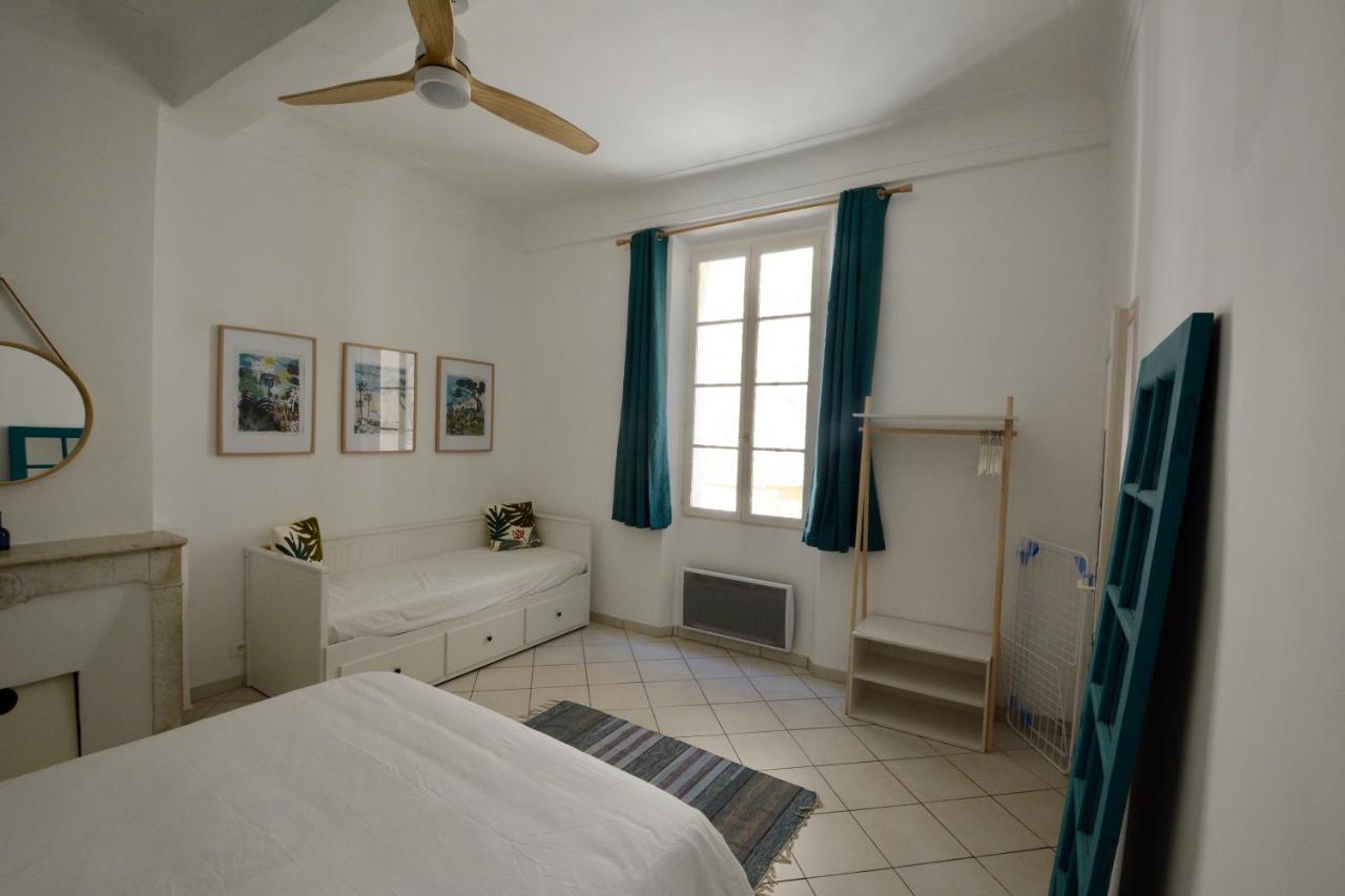 Old Town Antibes Apartment מראה חיצוני תמונה
